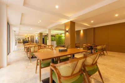 XL PATONG Hotel – Foto 3